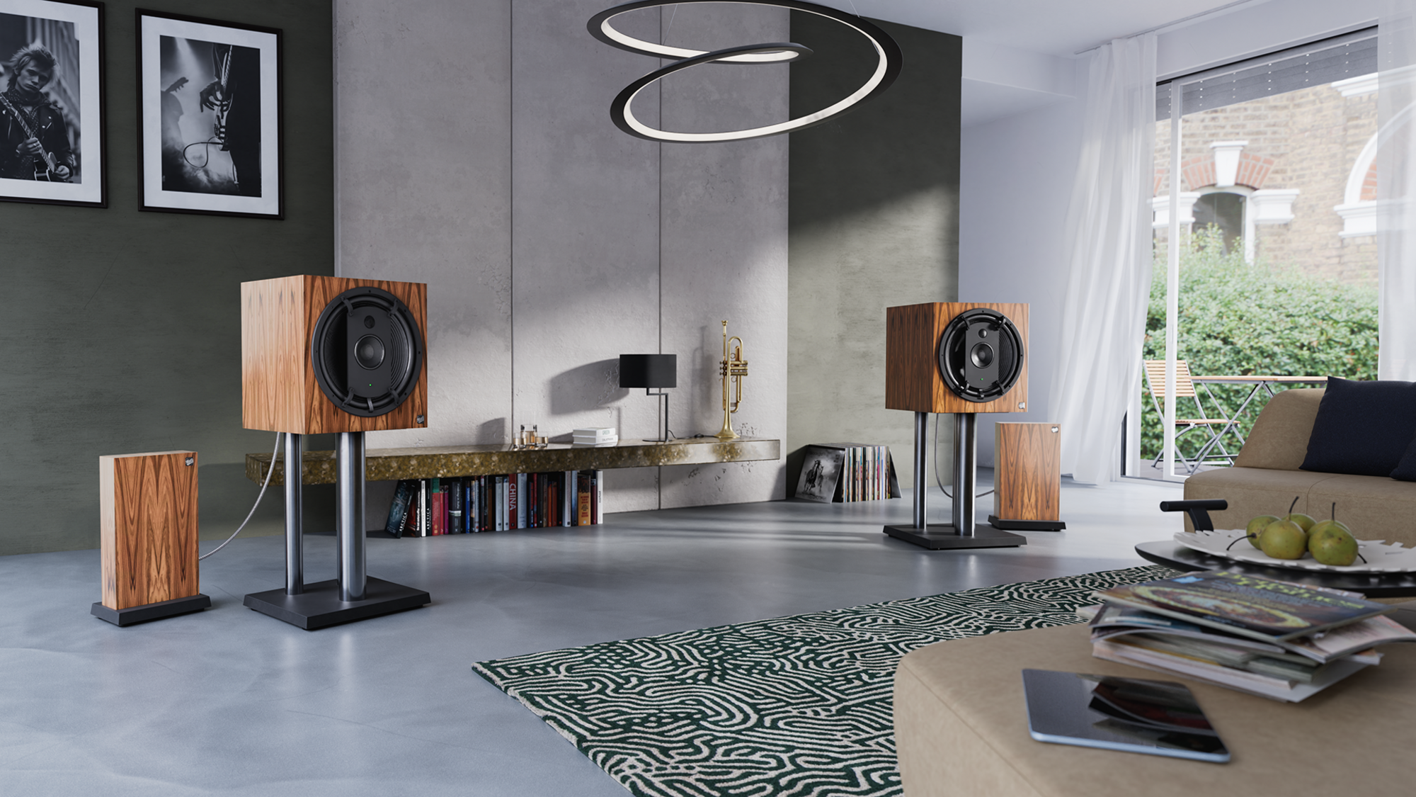 Active 3-way-coaxial-loudspeaker ME901K1